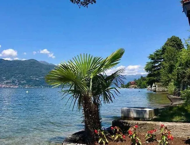 Pied Dans L'eau بيت للعطل Brezzo