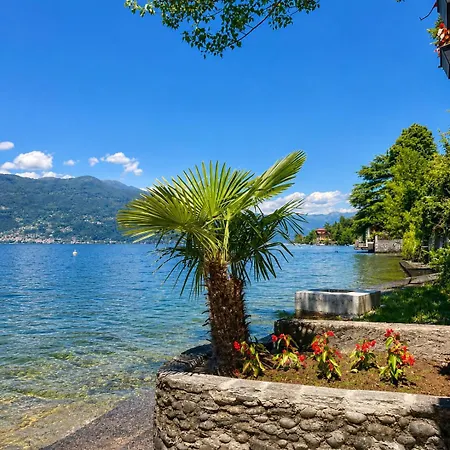 Pied Dans L'eau Holiday home Brezzo
