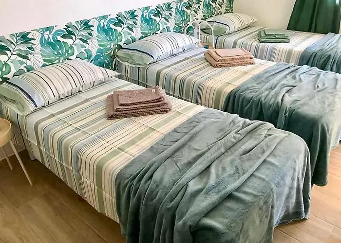 Pied Dans L'eau Brezzo