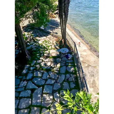 Pied Dans L'eau Casa de Férias *